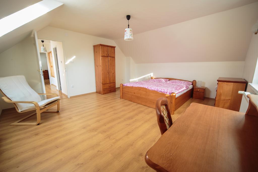 Apartmanovy Dom River Blatnica Екстериор снимка