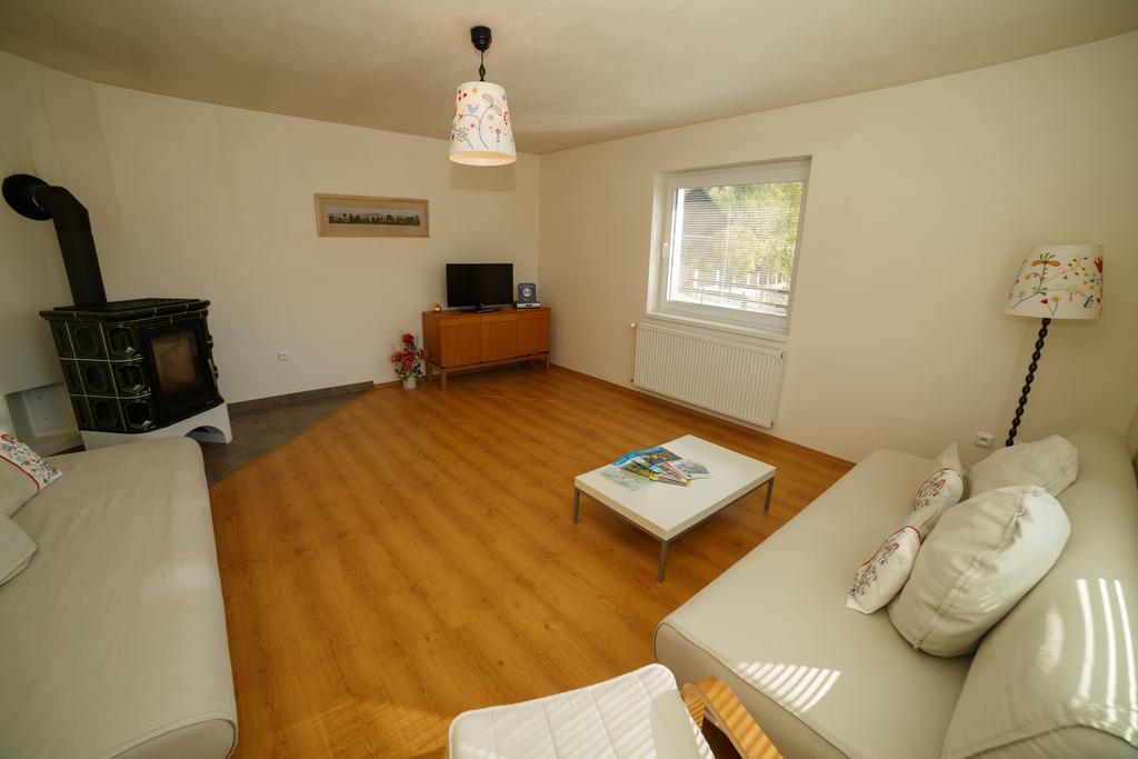 Apartmanovy Dom River Blatnica Екстериор снимка